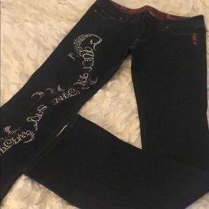 Lyric Culture "Lucy in the sky with diamonds"